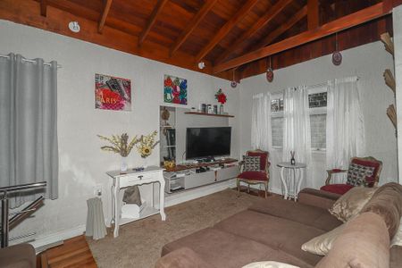 Sala de casa à venda com 2 quartos, 116m² em Jardim Sabará, Porto Alegre