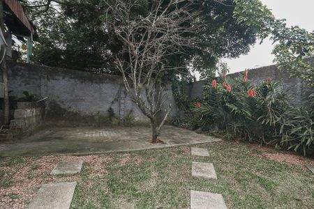 Casa à venda com 116m², 2 quartos e 2 vagasQuintal