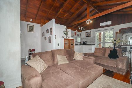 Casa à venda com 116m², 2 quartos e 2 vagasSala