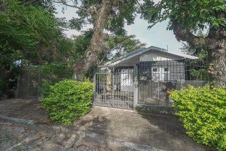 Casa à venda com 116m², 2 quartos e 2 vagasFachada