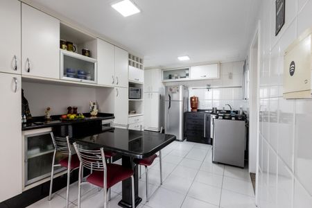Apartamento à venda com 126m², 4 quartos e 3 vagasCozinha