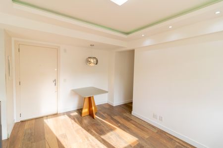 Sala de apartamento à venda com 2 quartos, 55m² em Azenha, Porto Alegre