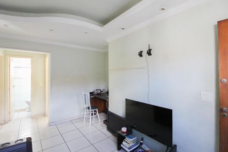 Sala de apartamento à venda com 2 quartos, 72m² em São João Batista, Belo Horizonte