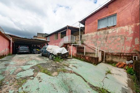 Casa à venda com 240m², 4 quartos e 7 vagas