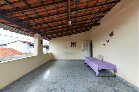 Casa à venda com 240m², 4 quartos e 7 vagas