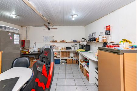 Casa à venda com 240m², 4 quartos e 7 vagas