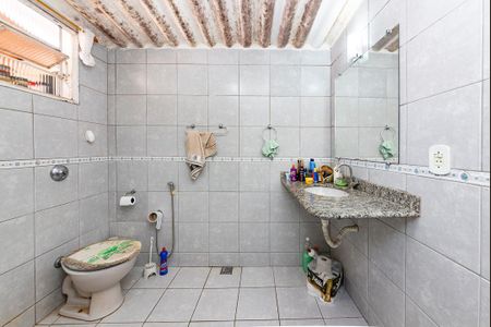 Casa à venda com 240m², 4 quartos e 7 vagas