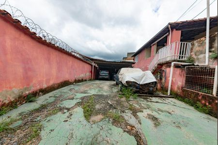 Casa à venda com 240m², 4 quartos e 7 vagas