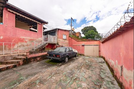 Casa à venda com 240m², 4 quartos e 7 vagas