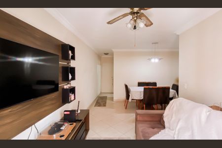 Sala  de apartamento à venda com 3 quartos, 66m² em Vila Araguaia, São Paulo