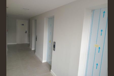 Apartamento à venda com 24m², 1 quarto e sem vaga Apartamento à venda com 24m², 1 quarto e sem vagaÁrea comum