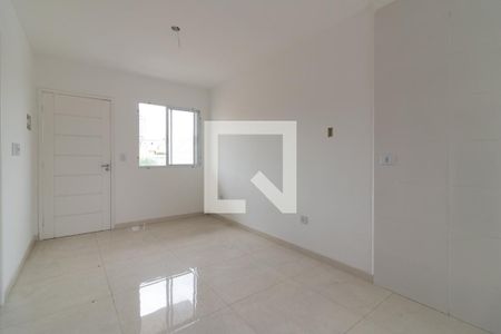 Apartamento à venda com 2 quartos, 38m² em Vila Santa Teresa, São Paulo