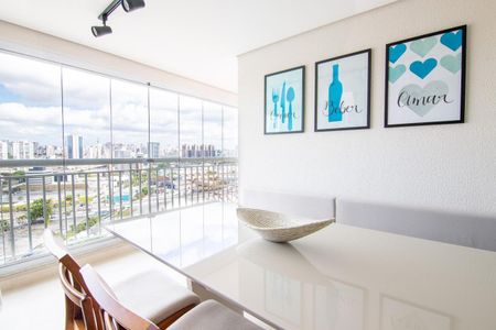 Sala de jantar de apartamento para alugar com 3 quartos, 100m² em Parque Industrial Tomas Edson, São Paulo