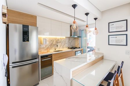 Apartamento para alugar com 100m², 3 quartos e 2 vagas Apartamento para alugar com 100m², 3 quartos e 2 vagasCozinha