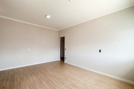Sala de casa para alugar com 2 quartos, 60m² em Jardim Lauro Gomes, São Bernardo do Campo
