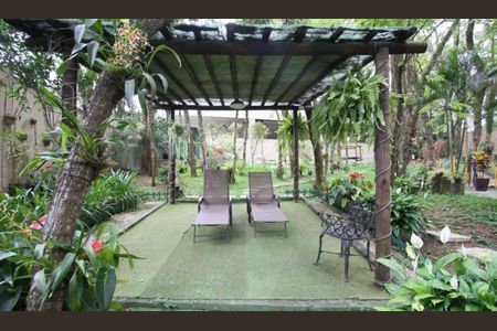 Apartamento à venda com 45m², 2 quartos e 1 vagaFoto 24