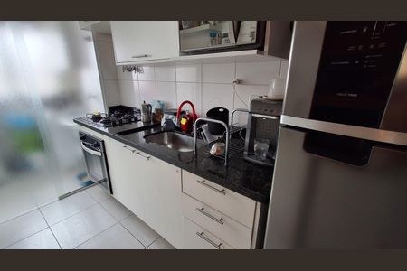 Apartamento à venda com 60m², 2 quartos e 2 vagasCozinha 