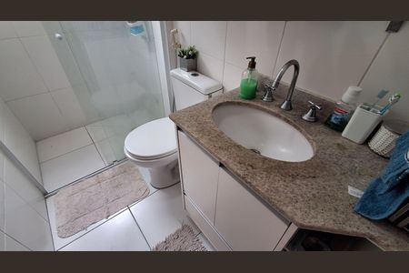 Apartamento à venda com 60m², 2 quartos e 2 vagasBanheiro Social 