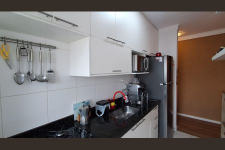 Apartamento à venda com 60m², 2 quartos e 2 vagasCozinha 