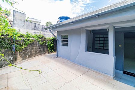 Casa para alugar com 80m², 1 quarto e sem vaga Casa para alugar com 80m², 1 quarto e sem vagaÁrea externa