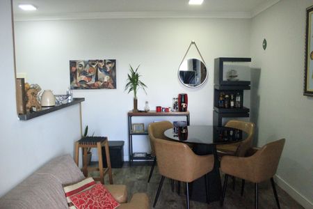 Sala de apartamento à venda com 2 quartos, 50m² em Vila Endres, Guarulhos