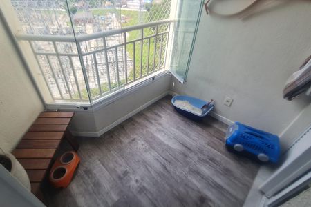 Apartamento à venda com 50m², 2 quartos e 1 vaga Apartamento à venda com 50m², 2 quartos e 1 vagaVaranda