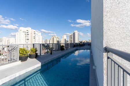 Apartamento à venda com 28m², 1 quarto e sem vagaPiscina