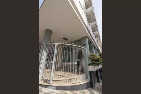 Studio para alugar com 28m², 1 quarto e sem vaga Studio para alugar com 28m², 1 quarto e sem vagaFachada
