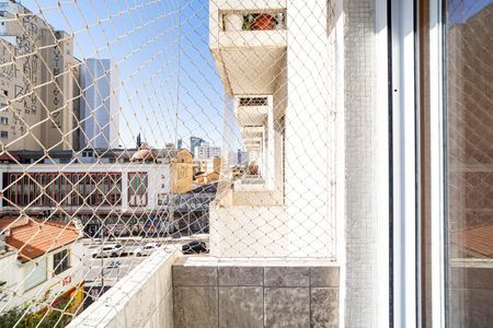 Studio para alugar com 28m², 1 quarto e sem vaga Studio para alugar com 28m², 1 quarto e sem vagaSacada