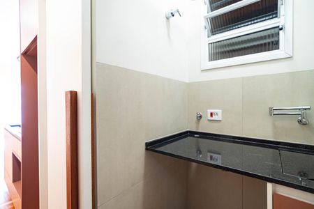 Studio para alugar com 28m², 1 quarto e sem vaga Studio para alugar com 28m², 1 quarto e sem vagaÁrea de Serviço