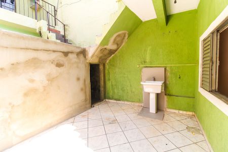 Casa para alugar com 60m², 2 quartos e 1 vagaÁrea de Serviço