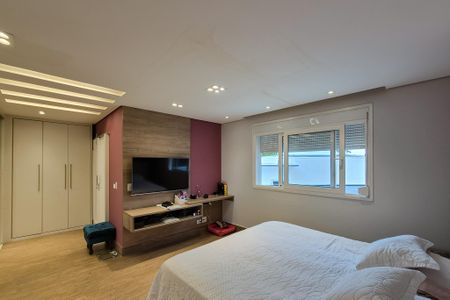 Casa à venda com 300m², 4 quartos e 6 vagas Casa à venda com 300m², 4 quartos e 6 vagasSuíte 1