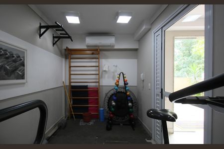 Apartamento à venda com 42m², 2 quartos e sem vagaÁrea comum - Academia