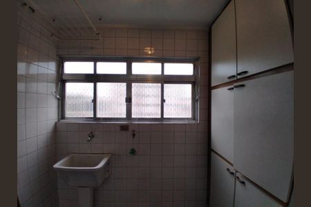 Apartamento à venda com 72m², 2 quartos e 2 vagasÁrea de serviço