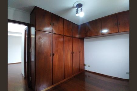 Apartamento à venda com 72m², 2 quartos e 2 vagasQuarto