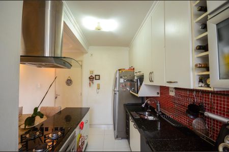Casa à venda com 51m², 2 quartos e 1 vaga Casa à venda com 51m², 2 quartos e 1 vagaCozinha