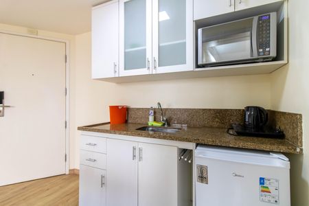 Apartamento à venda com 32m², 1 quarto e 1 vaga Apartamento à venda com 32m², 1 quarto e 1 vagaCozinha