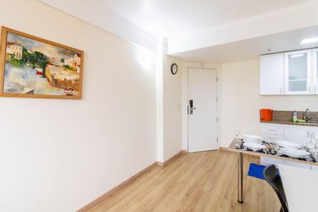 Sala de apartamento para alugar com 1 quarto, 32m² em Centro, Guarulhos