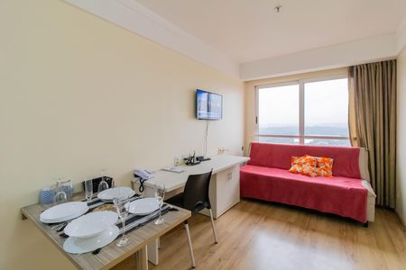 Sala de apartamento para alugar com 1 quarto, 32m² em Centro, Guarulhos