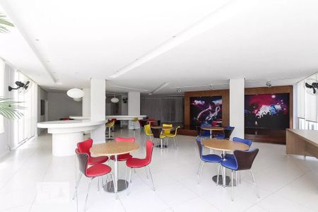 Apartamento para alugar com 106m², 3 quartos e 2 vagas Apartamento para alugar com 106m², 3 quartos e 2 vagasÁrea comum - Salão de festas