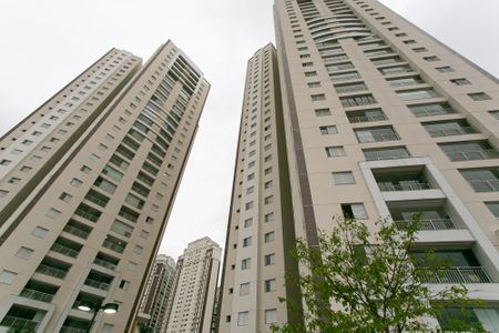 Apartamento para alugar com 106m², 3 quartos e 2 vagas