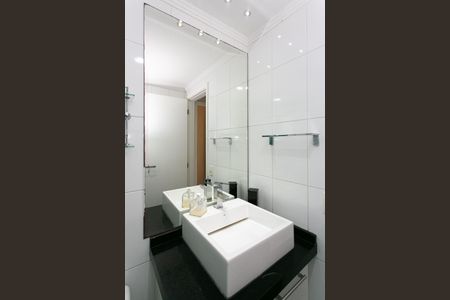 Apartamento para alugar com 106m², 3 quartos e 2 vagas Apartamento para alugar com 106m², 3 quartos e 2 vagasBanheiro Social