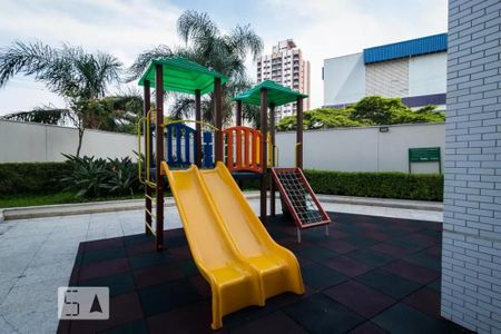 Apartamento para alugar com 106m², 3 quartos e 2 vagas Apartamento para alugar com 106m², 3 quartos e 2 vagasÁrea comum - Playground