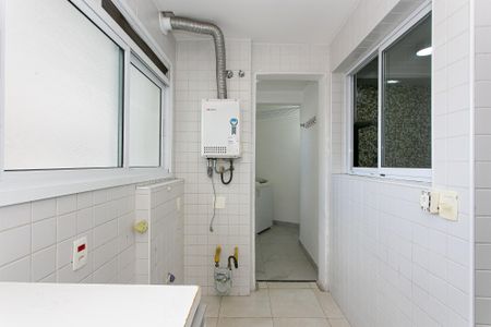 Apartamento para alugar com 106m², 3 quartos e 2 vagas Apartamento para alugar com 106m², 3 quartos e 2 vagasÁrea de Serviço