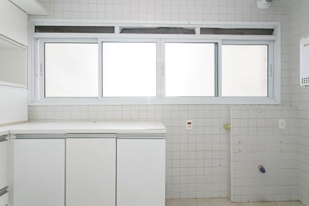 Apartamento para alugar com 106m², 3 quartos e 2 vagas Apartamento para alugar com 106m², 3 quartos e 2 vagasÁrea de Serviço