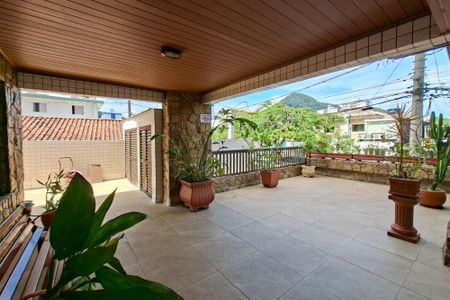 Apartamento para alugar com 160m², 3 quartos e 2 vagas Apartamento para alugar com 160m², 3 quartos e 2 vagasÁrea comum