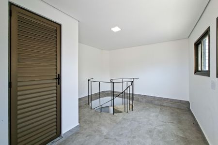 Apartamento para alugar com 160m², 3 quartos e 2 vagas Apartamento para alugar com 160m², 3 quartos e 2 vagasHall