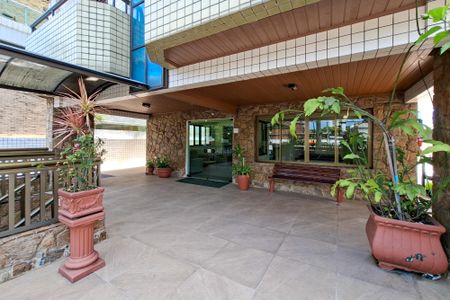 Apartamento para alugar com 160m², 3 quartos e 2 vagas Apartamento para alugar com 160m², 3 quartos e 2 vagasÁrea comum