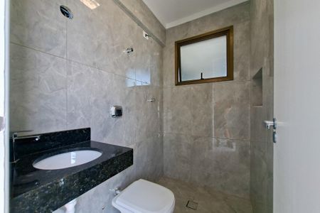 Apartamento para alugar com 160m², 3 quartos e 2 vagas Apartamento para alugar com 160m², 3 quartos e 2 vagasBanheiro da Suíte