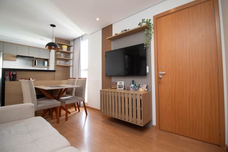 Apartamento para alugar com 38m², 2 quartos e 1 vagaSala